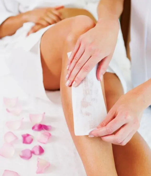 Full Legs with Hollywood – Waxing